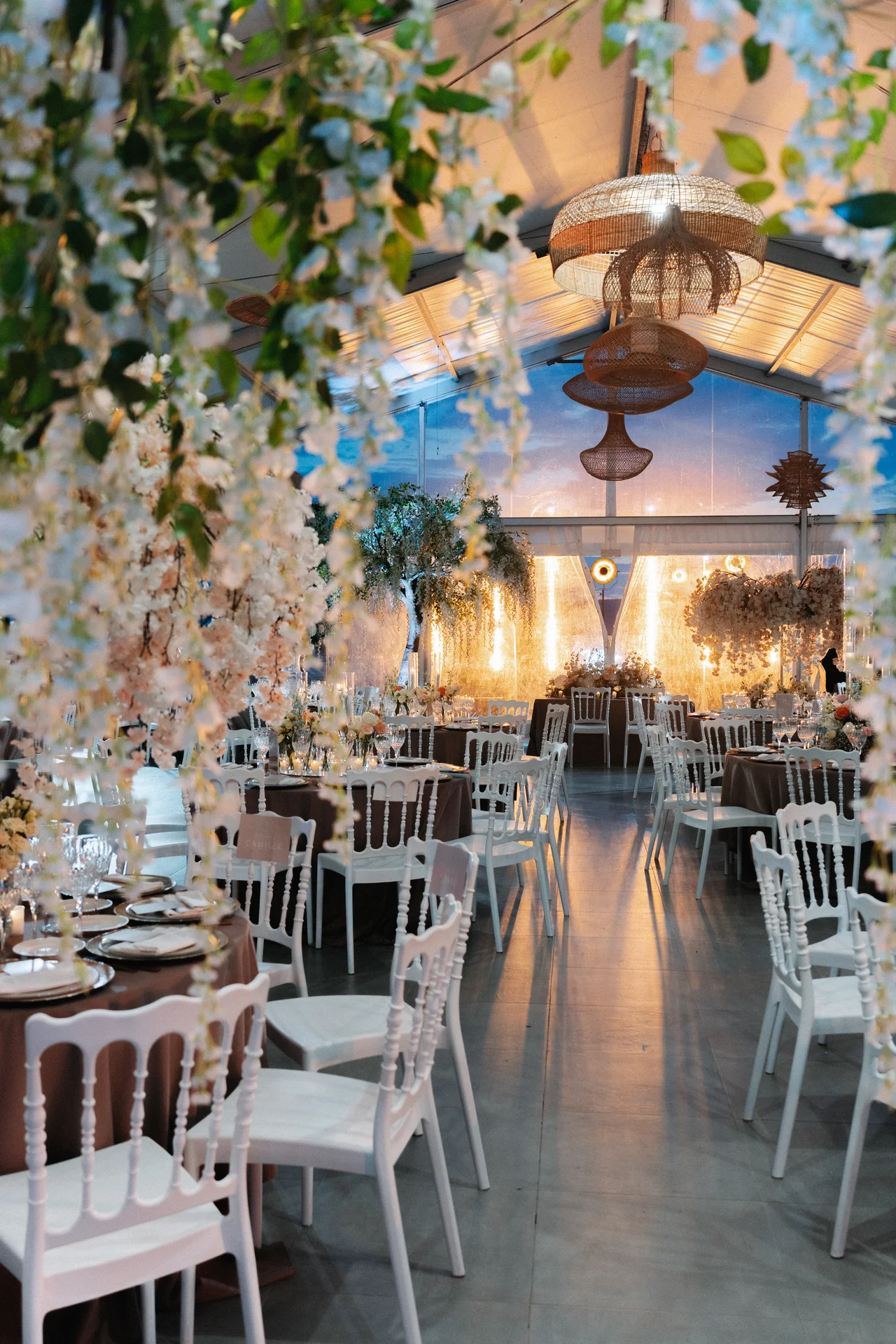 Décoration florale et cérémonie de mariage en Aveyron — détails fine art